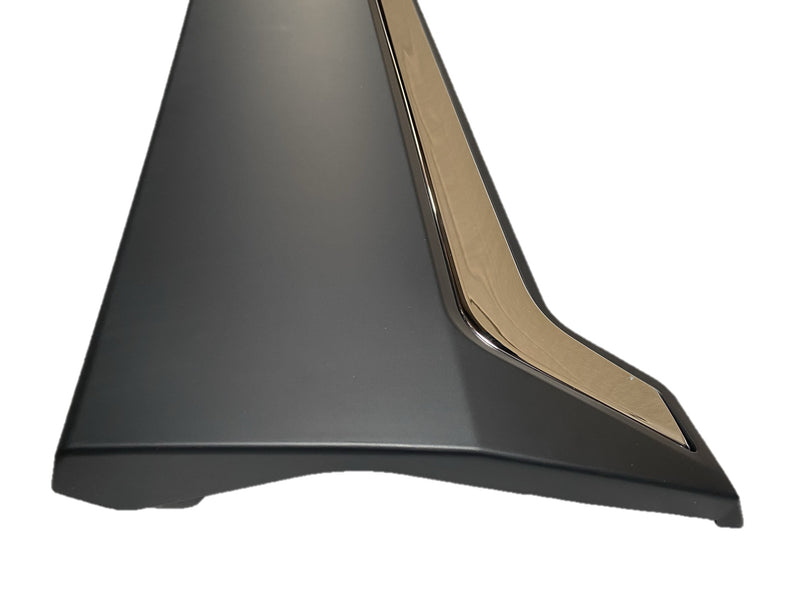 Door Garnish / Lower Molding for 17-20 Honda CR-V Front Right (with Chrome Trim)